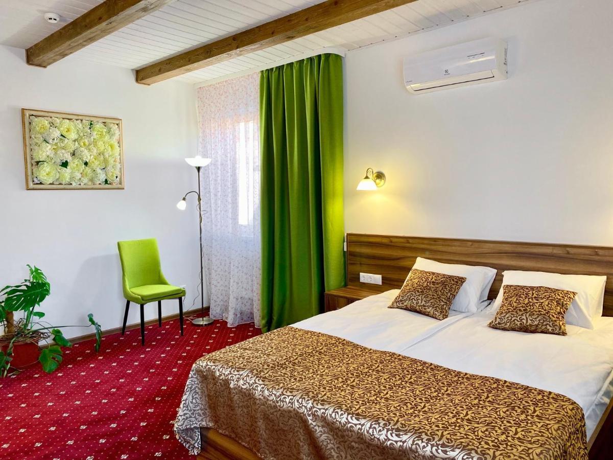 Rioro Hotel เมอร์ฮอรอด ภายนอก รูปภาพ